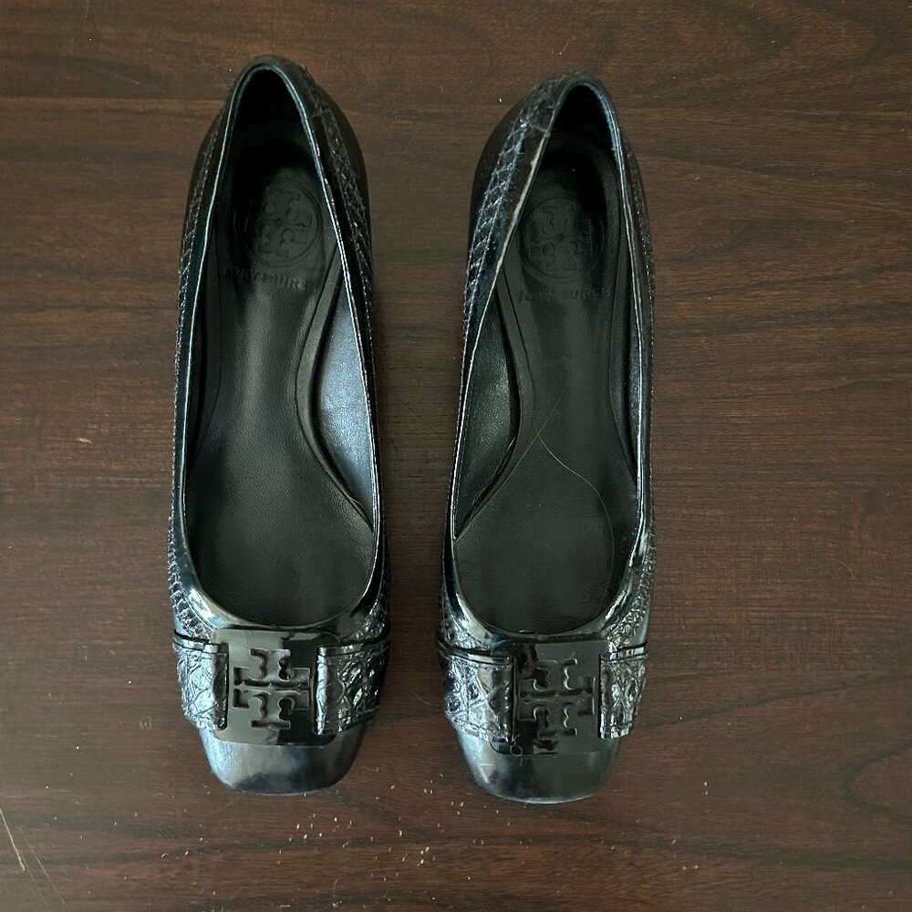 Tory Burch black pump  size 6